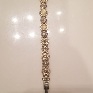 Gold bracelet